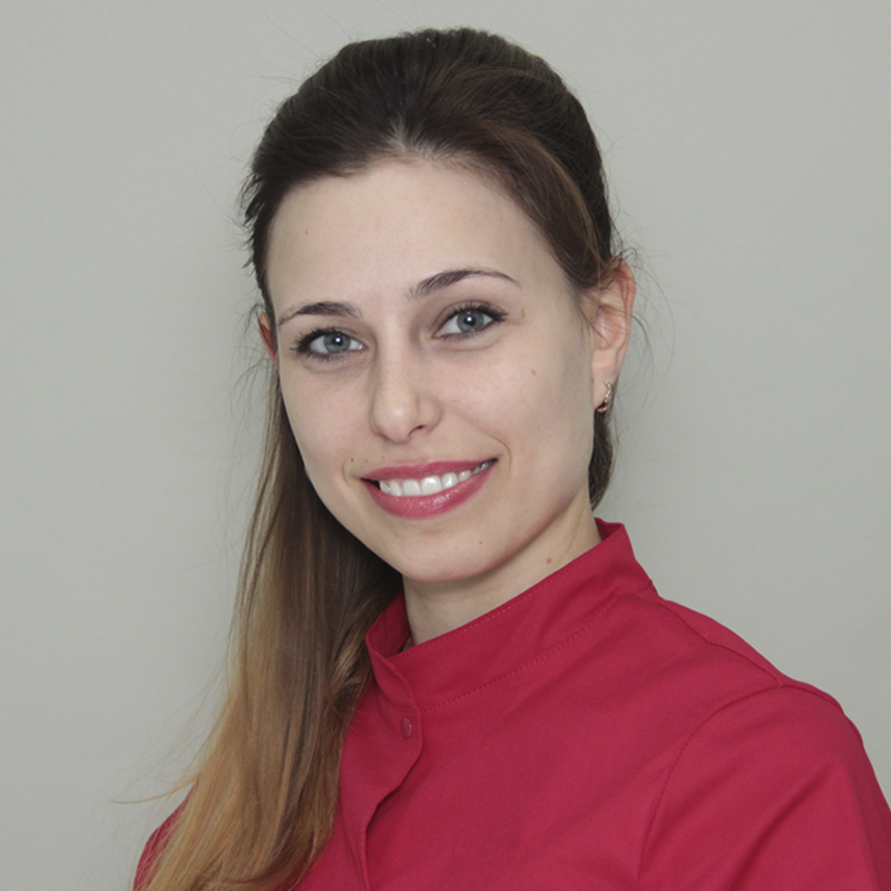 Oлена Гончарова